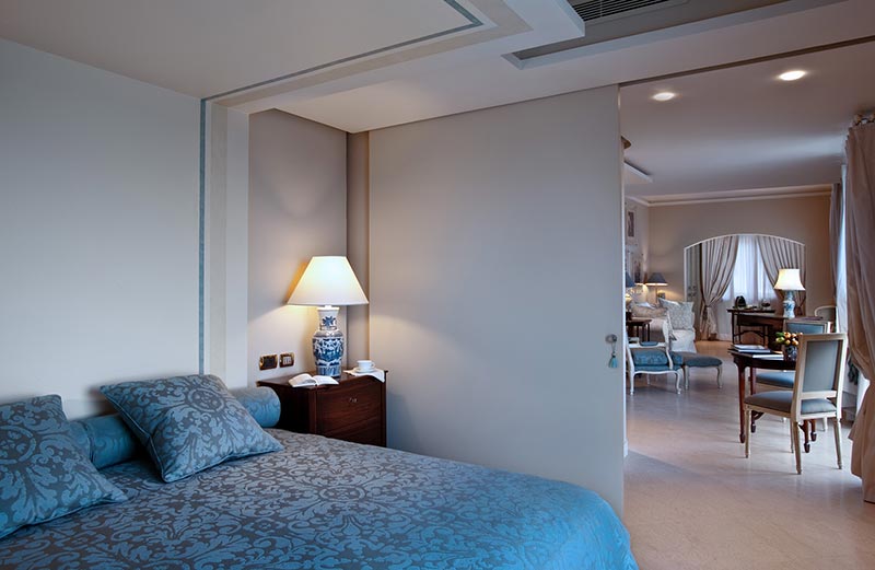grand-hotel-baia-verde-blue-suite